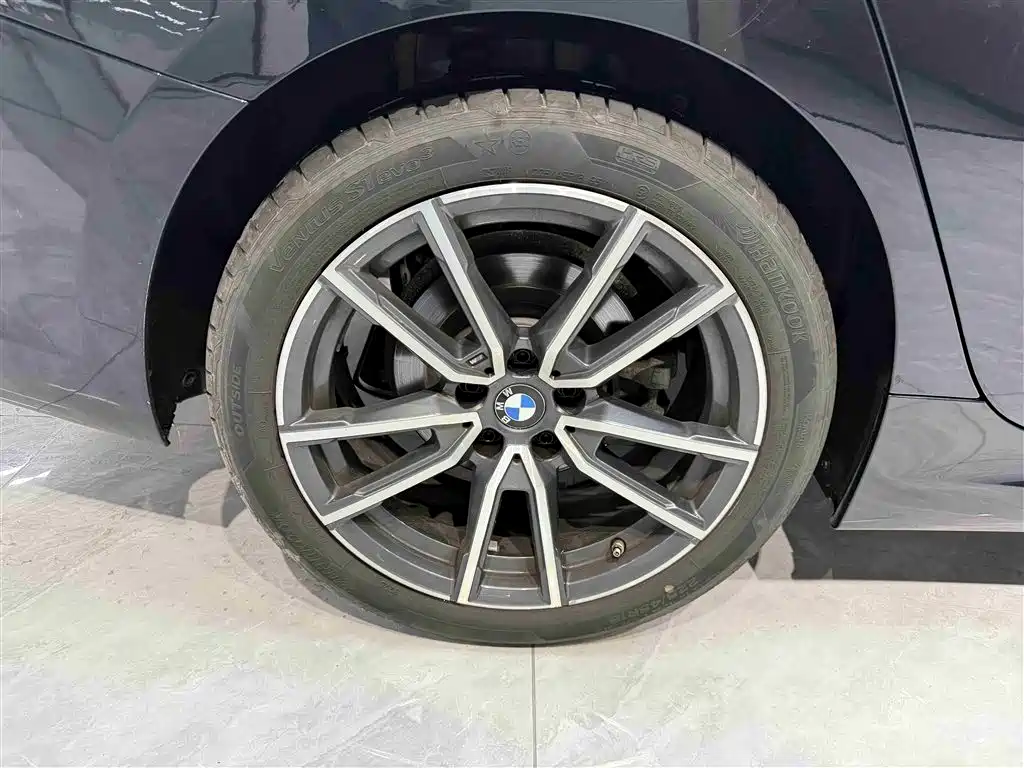 BMW 3 Series 2022 320Li M Sport Package фото 15