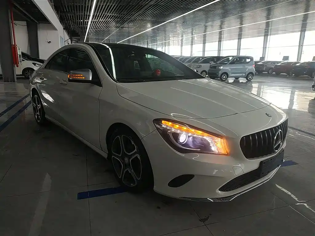 Mercedes-Benz CLA (Import) 2017 Facelift CLA 180 фото 4