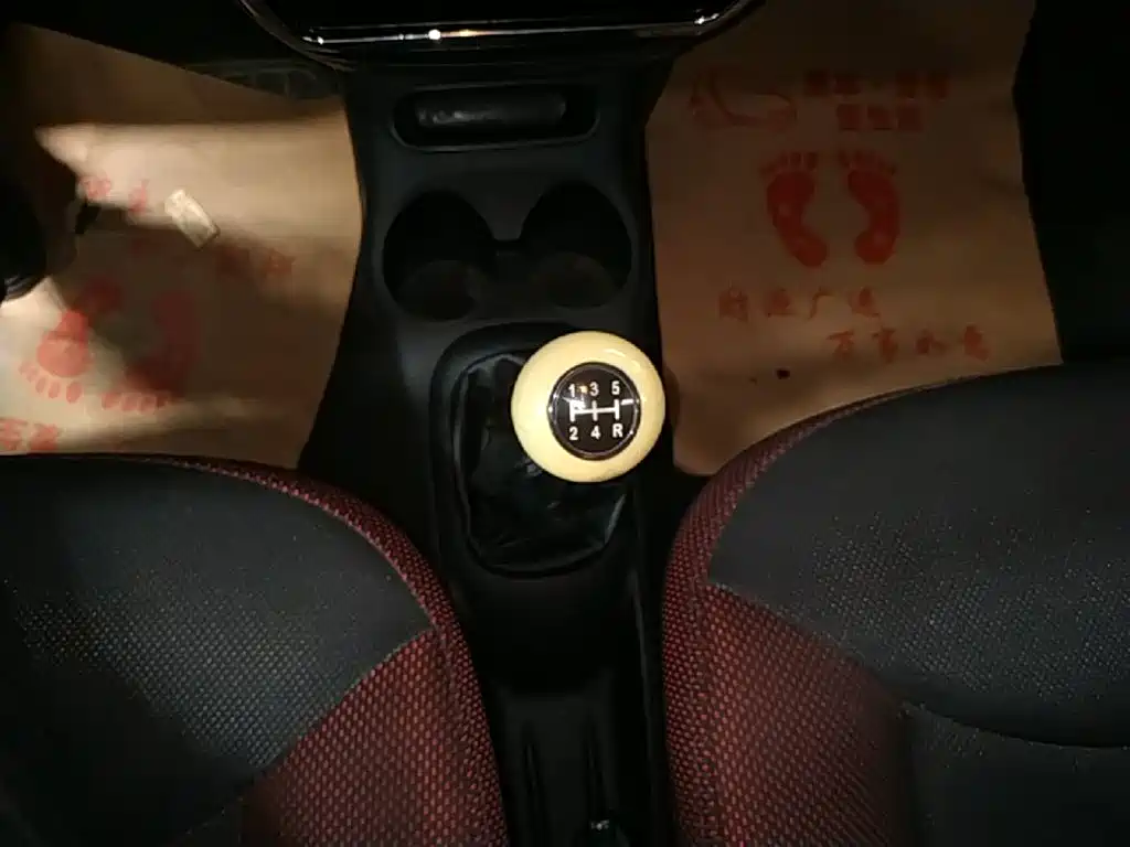Baojun Lechi 2016 2012 Facelift 1.2L Manual Sport Premium