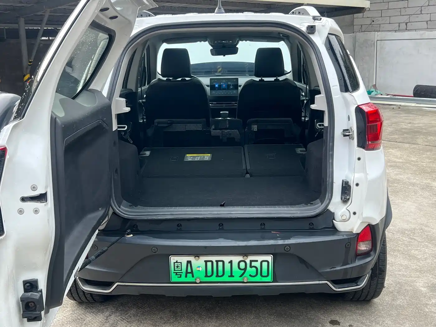 BYD Yuan New Energy 2019 EV535 High Energy Navigation Edition фото 13