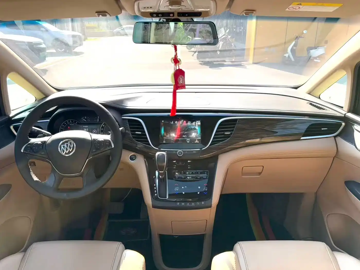 Buick GL8 2018 ES 28T Luxury Type China VI фото 9