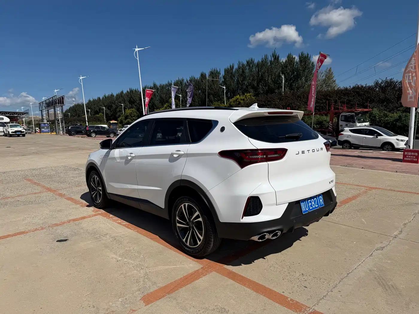 Фото 6 - Jetour X70
