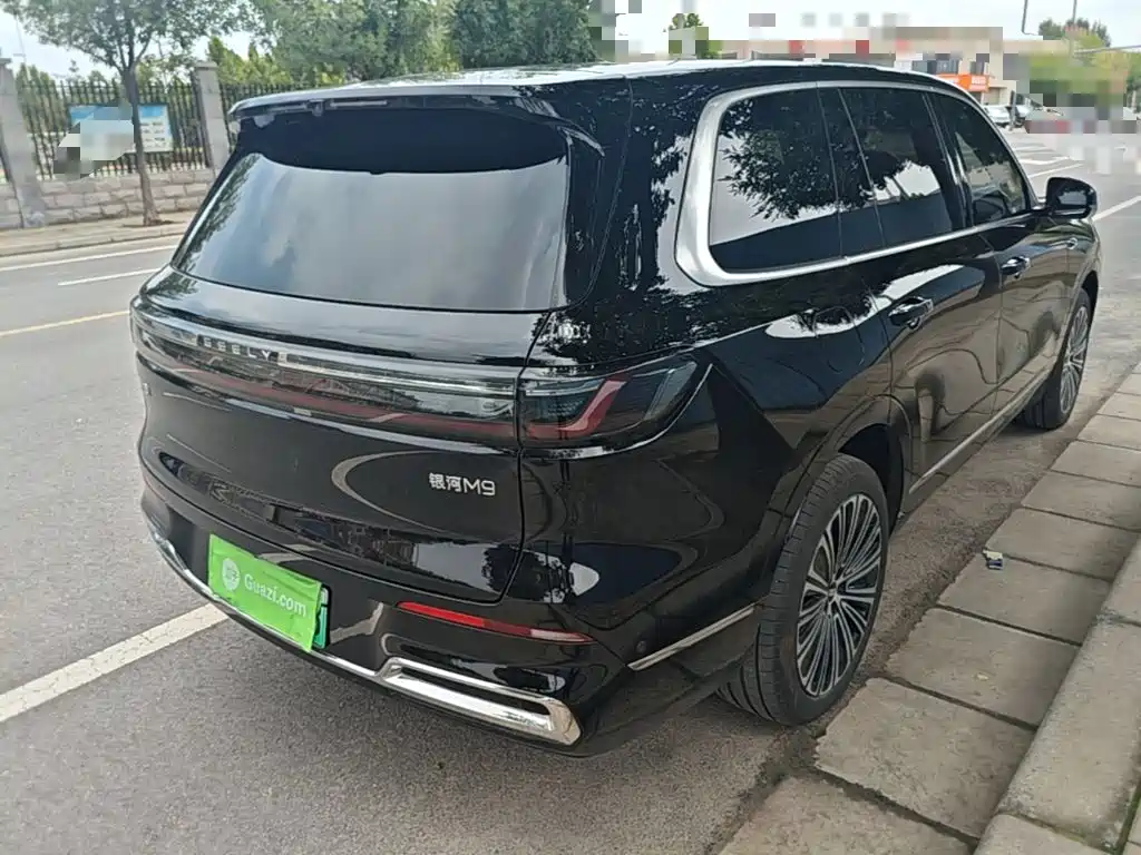 Geely Galaxy Galaxy M9 2025 2025 Base Model