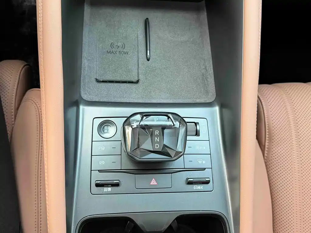 BYD Song L EV 2025 Smart Driving Edition 662km Lidar Excellence фото 21