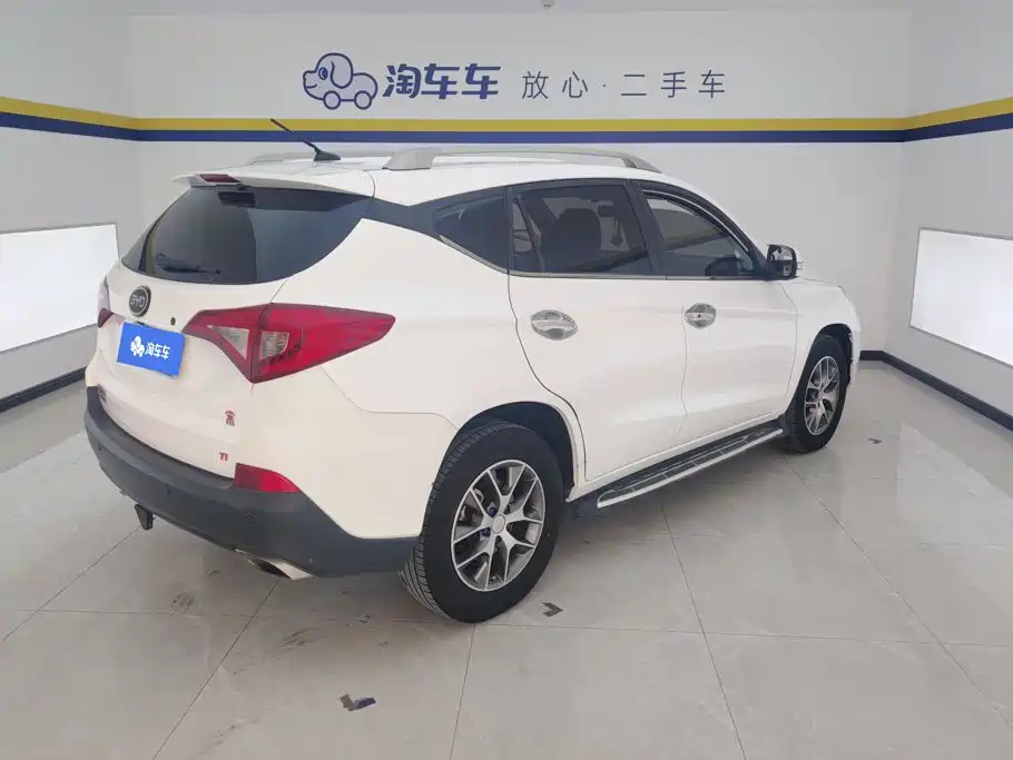 Фото 3 - BYD Song