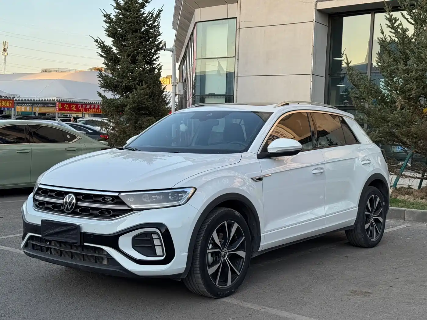 VOLKSWAGEN T ROC EXPLORING SONGS