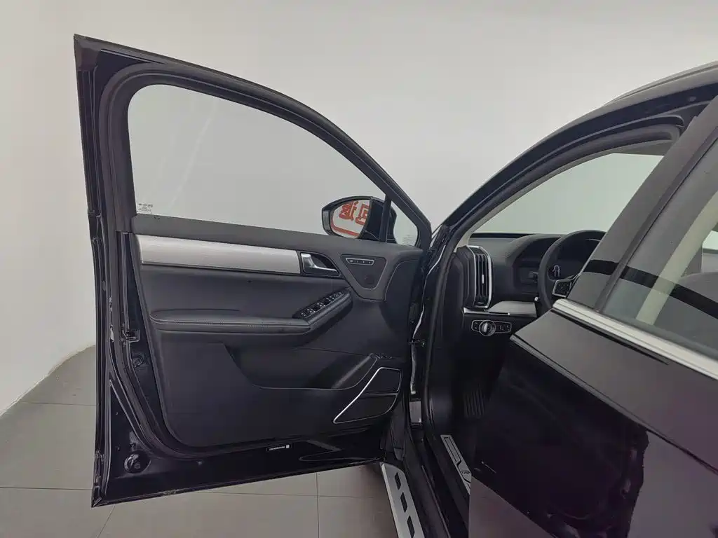 BYD Tang 2019 2019 2.0T Automatic Smart Connect Honor 7-seater China VI