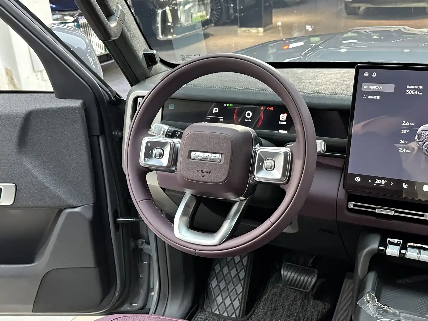 iCAR V27 2026 200KM AWD Falcon 500 фото 13