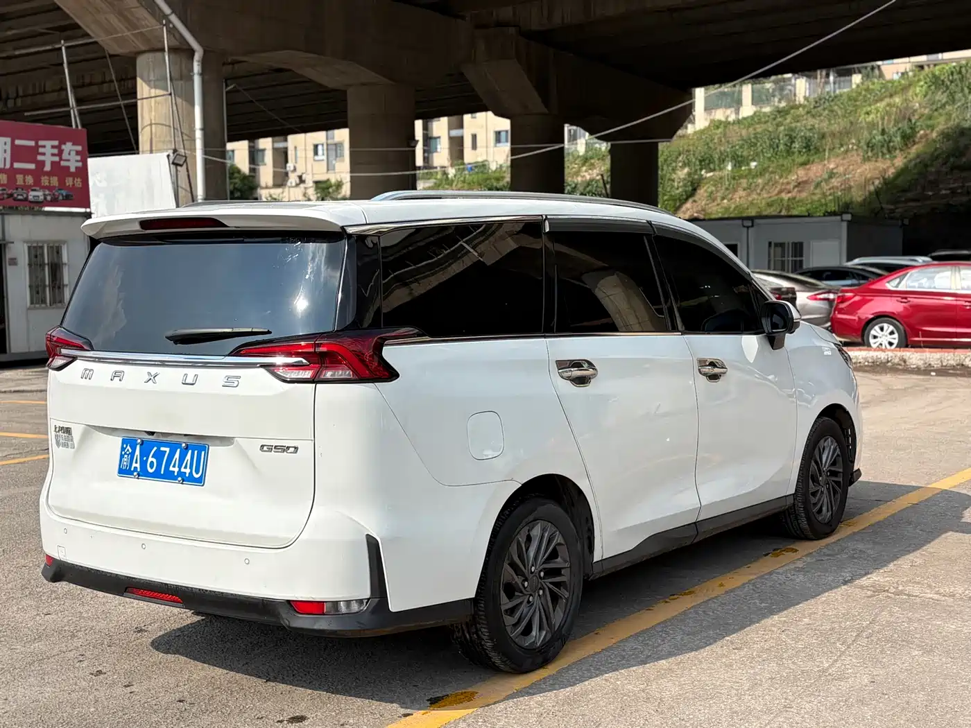 SAIC Maxus Maxus G50 2021 PLUS 1.5T Auto Voyager Edition фото 6