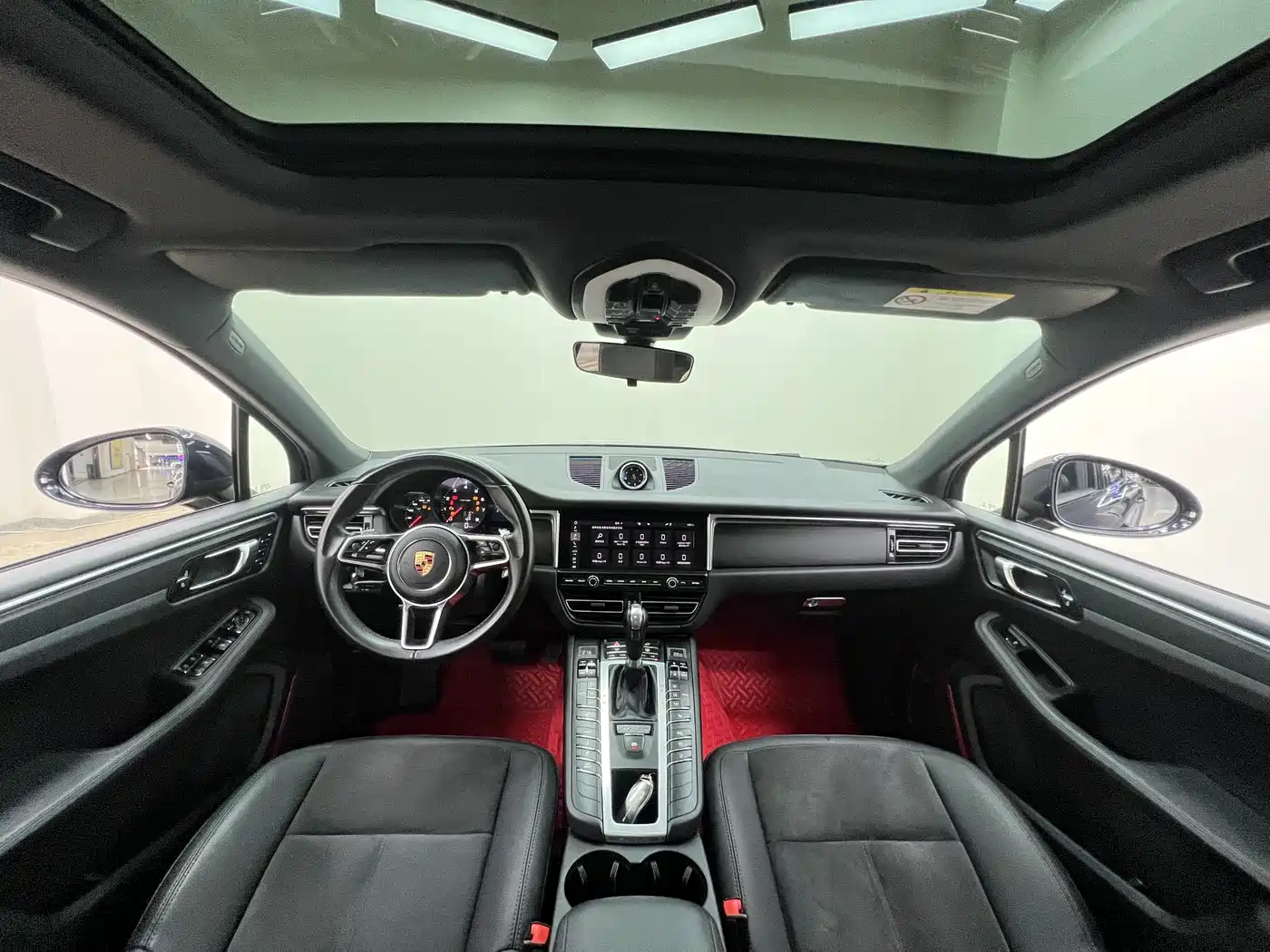Porsche Macan 2020 Macan 2.0T фото 22