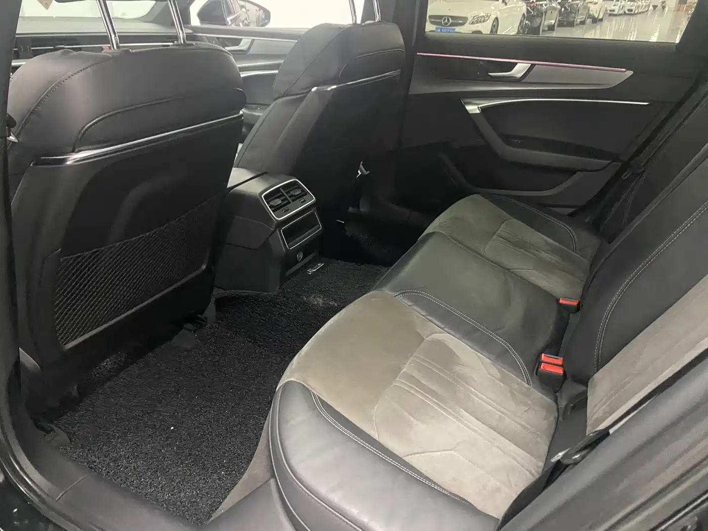 Audi A6L 2021 40 TFSI Luxury Elegance фото 15