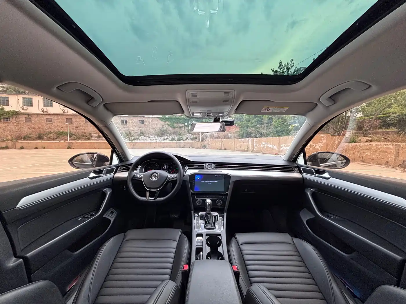 Volkswagen Magotan 2017 330TSI DSG Leading фото 13