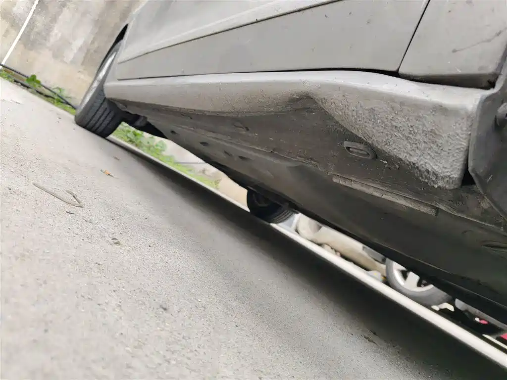 Volkswagen Passat 2014 1.8TSI DSG Luxury Edition фото 19