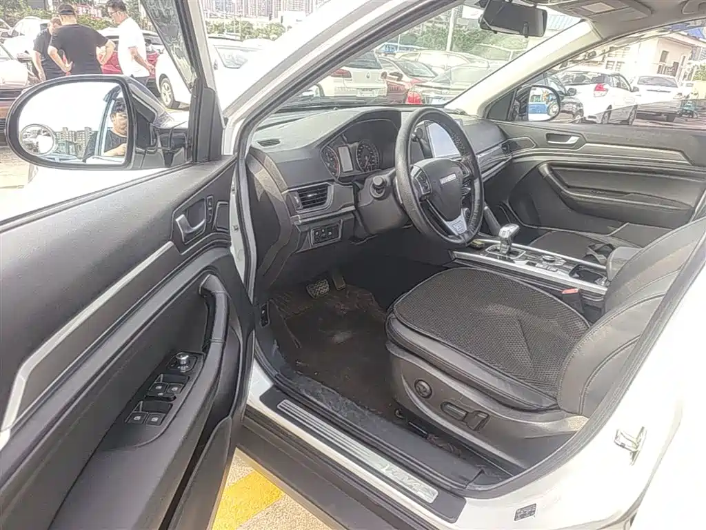 Haval H6 2018 Blue Label Sport 1.5T Automatic 2WD Elite фото 15