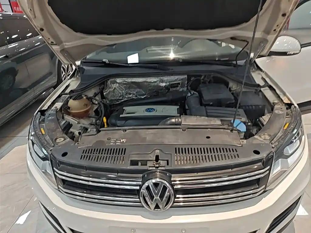 Volkswagen Tiguan 2015 1.8TSI Automatic 4WD Comfortline фото 20