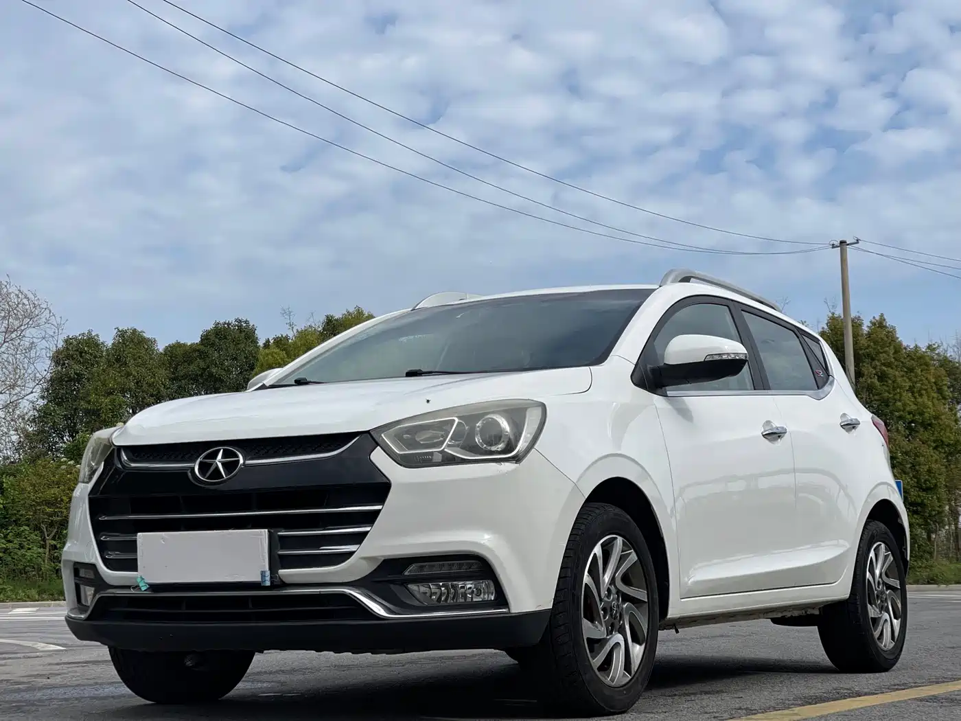 JAC Motors Refine S2 2015 2015 1.5L Manual Luxury Smart