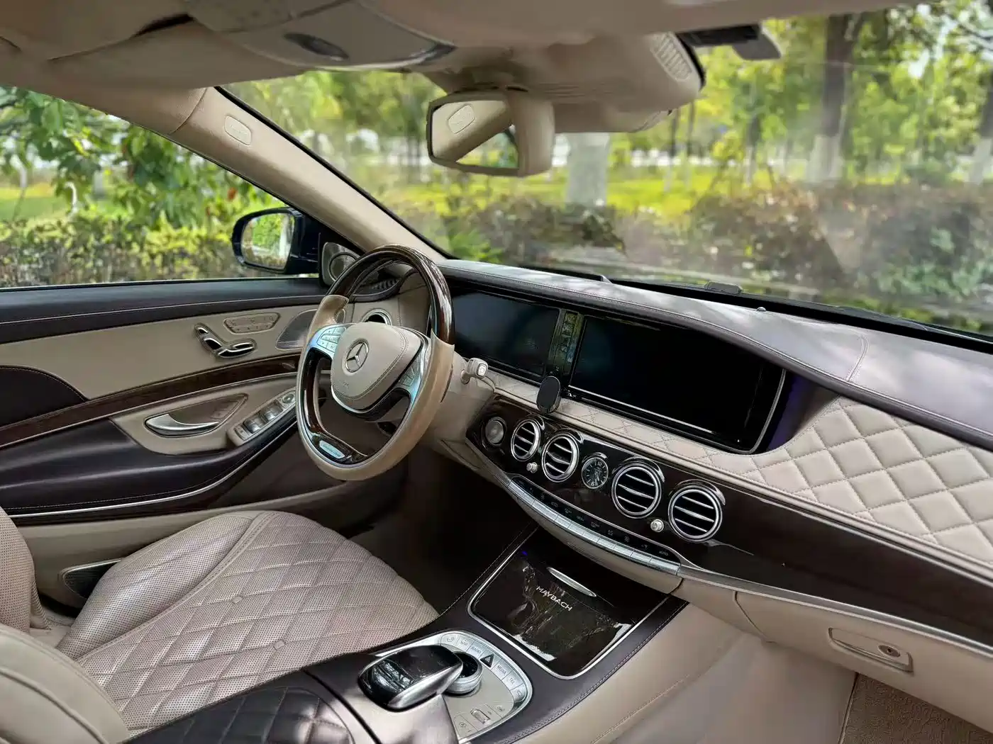 Mercedes-Benz Maybach S-Class 2015 S 600 фото 9