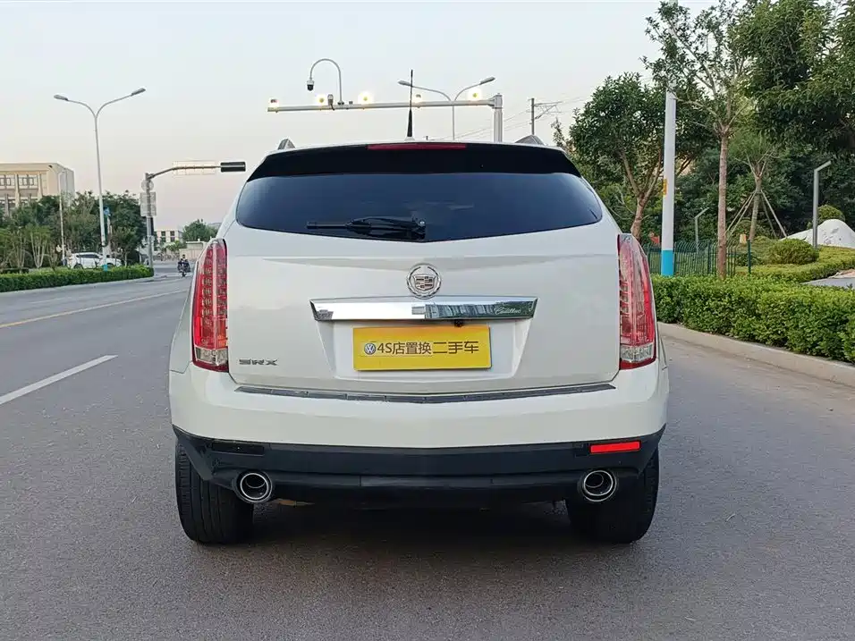 Cadillac SRX 2013 3.0L Leading фото 6
