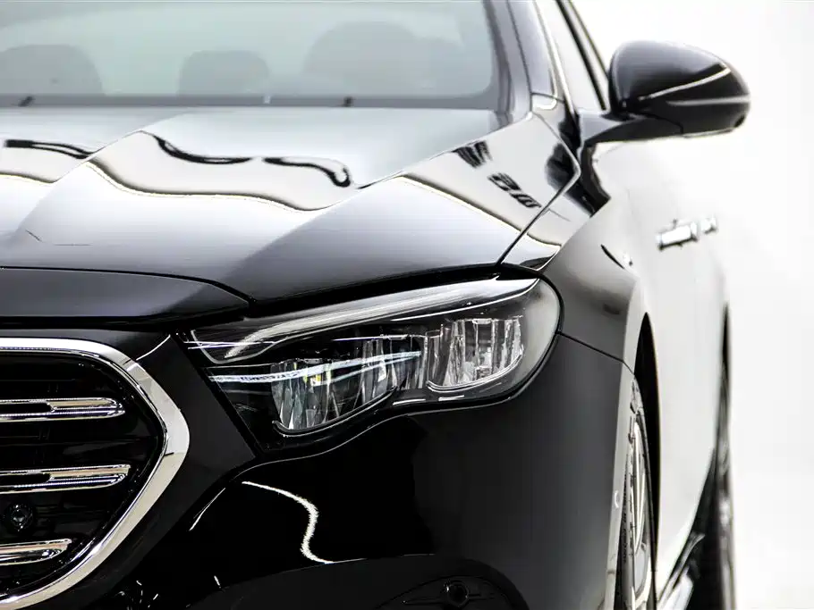 Mercedes-Benz E-Class 2024 E 300 L Fashion фото 9