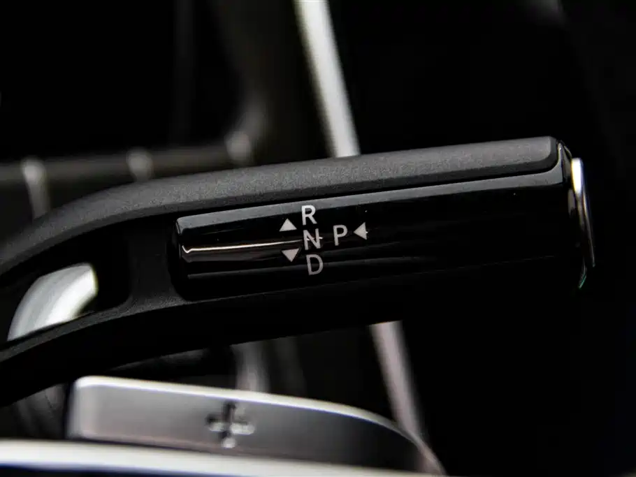 Mercedes-Benz E-Class 2024 E 300 L Fashion фото 20