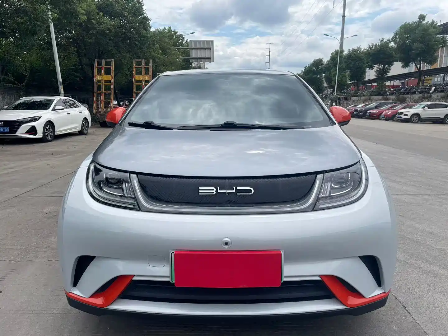 Фото 2 - BYD Dolphin