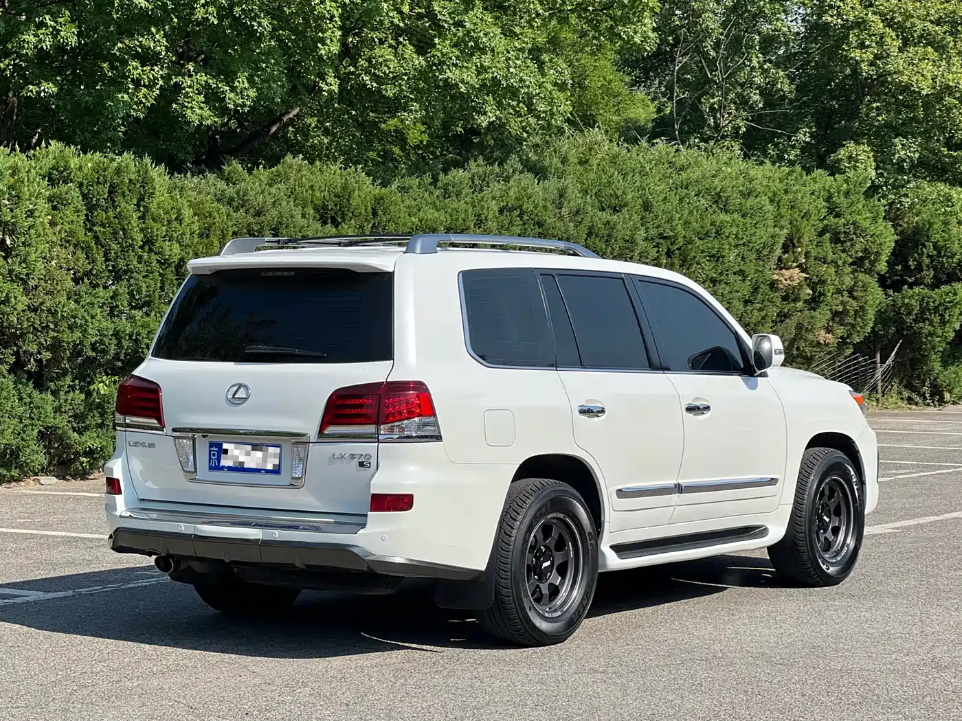 Lexus LX фото 6