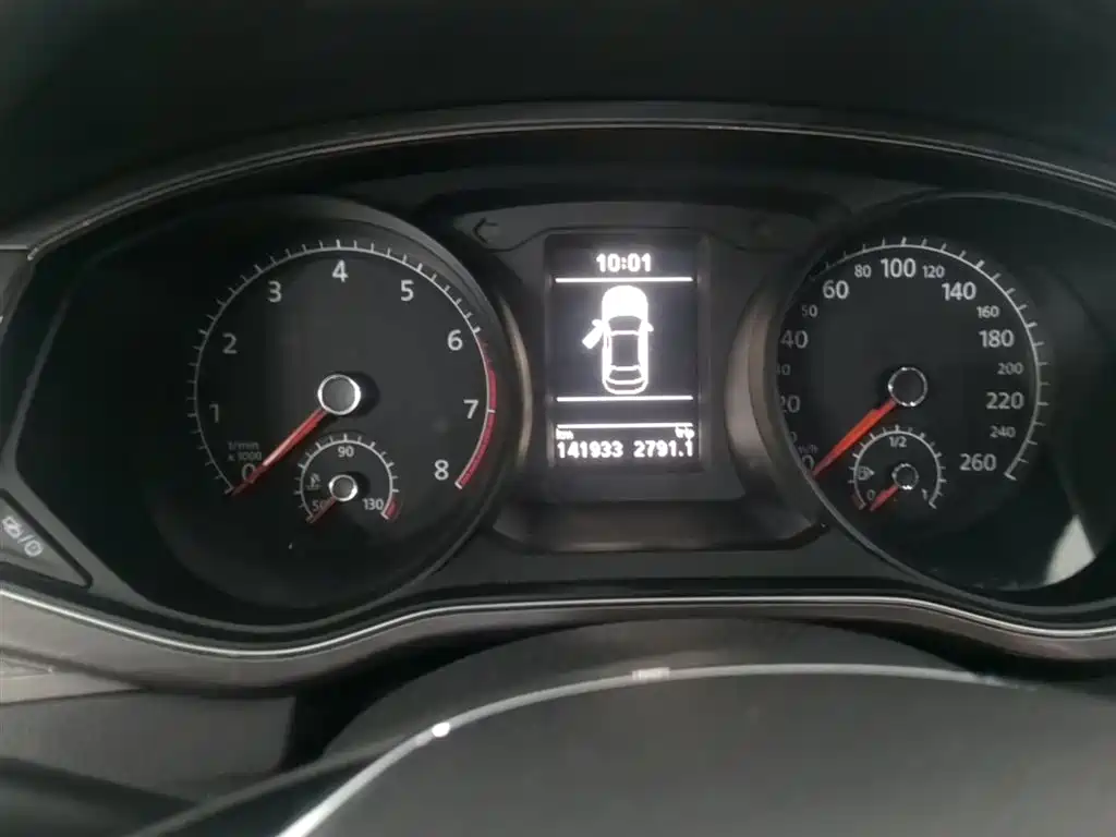 Volkswagen Passat 2017 330TSI DSG Prestige фото 12