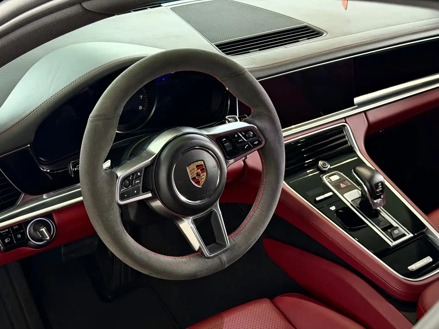 Porsche Panamera 2019 Panamera 2.9T фото 8