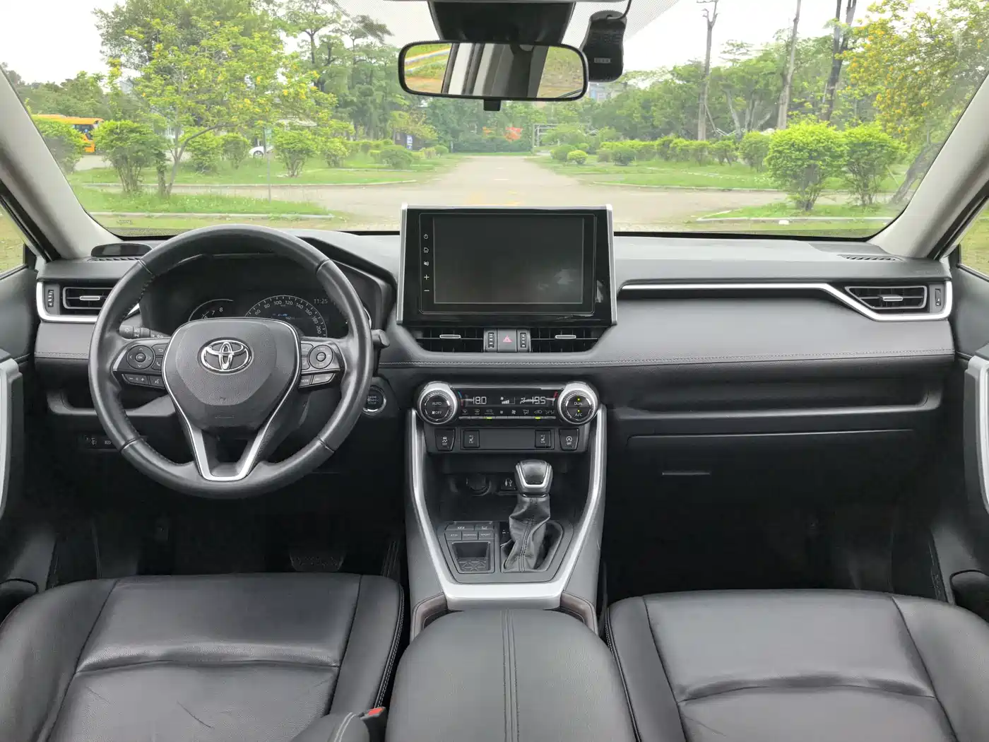 Toyota RAV4 Rongfang 2020 2.0L CVT 2WD Fashion PLUS фото 12