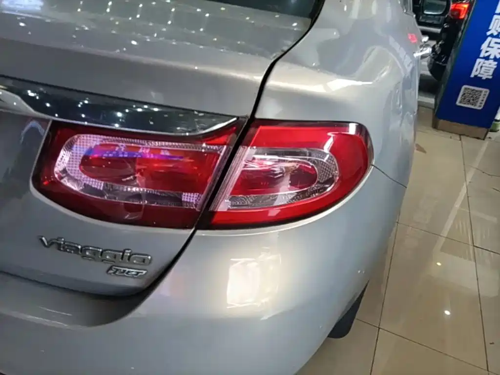 Fiat Viaggio 2014 2012 1.4T Auto Joy Edition