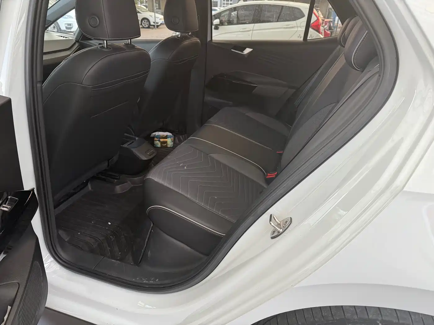 Volkswagen ID.3 2023 Pure Smart Edition фото 5