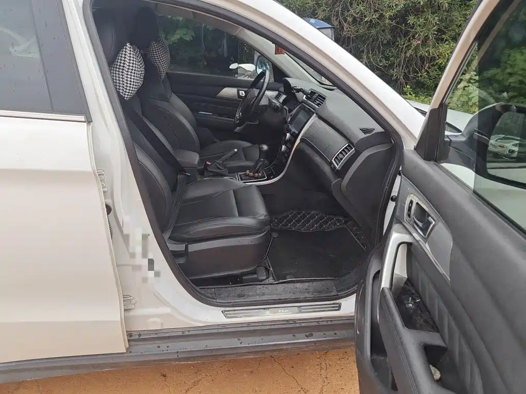 Haval H2 2015 2015 1.5T Automatic 2WD Elite Edition