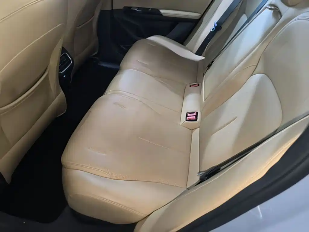 Geely Galaxy Galaxy L6 2023 2023 125km Starship