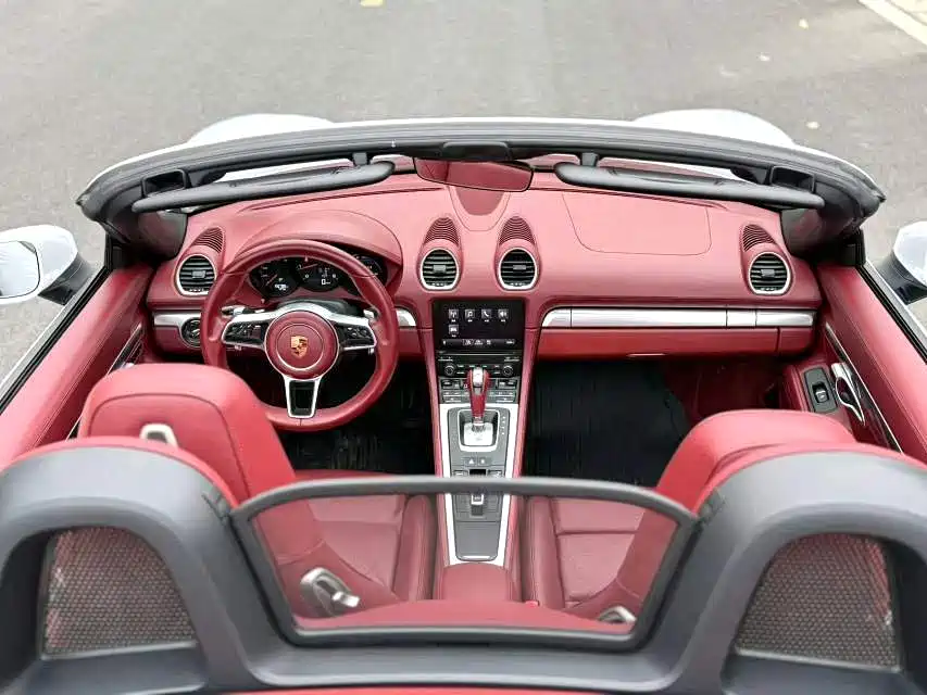 Porsche 718 2018 Boxster 2.0T фото 5