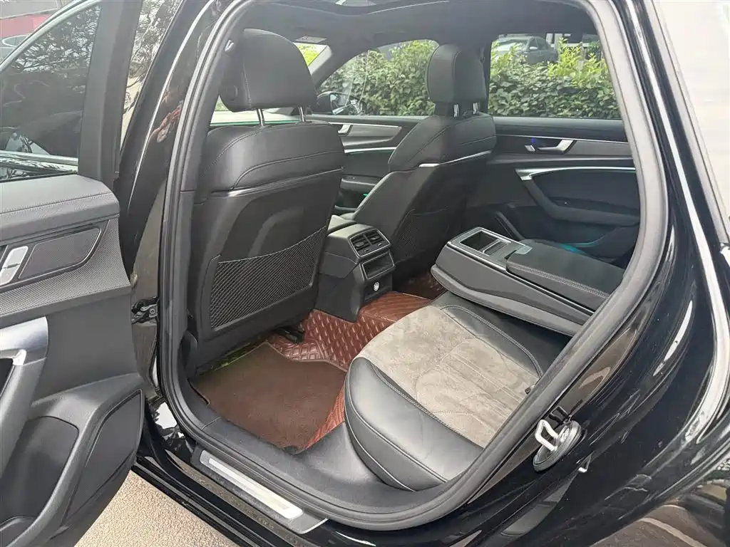 Audi A6L 2020 40 TFSI Luxury Dynamic фото 5