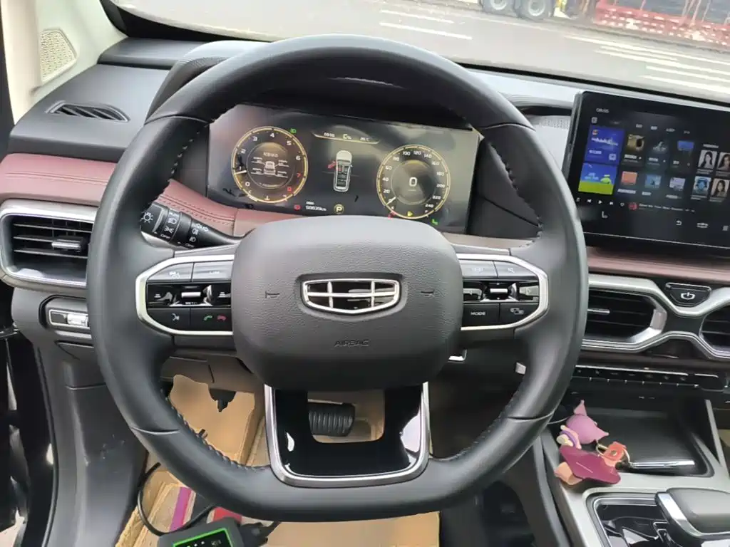 Geely Haoyue 2022 2022 Model 1.8TD DCT Flagship 7-Seater