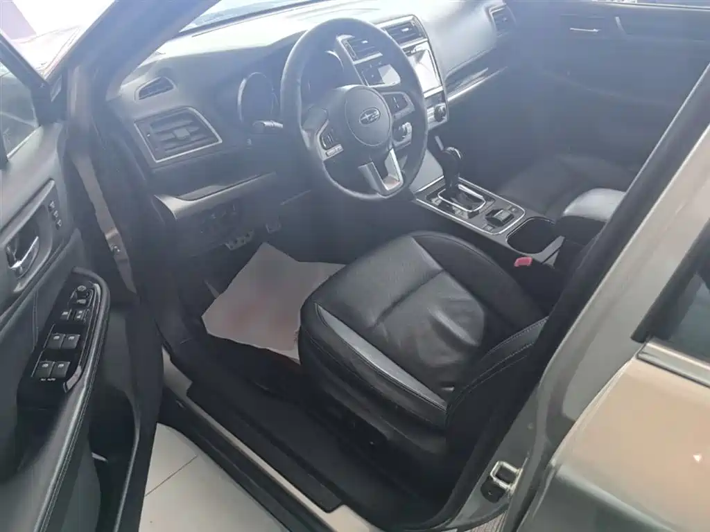 Subaru Outback 2016 2.5i Sport Navigation Edition фото 16