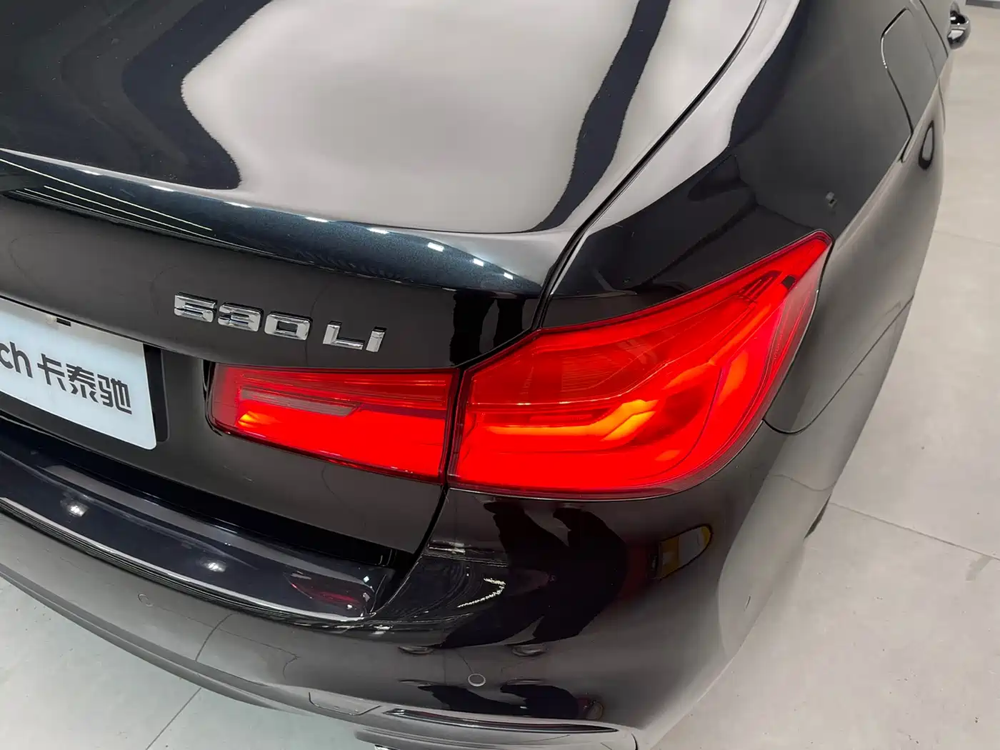 BMW 5 Series 2019 530Li Premium M Sport Package фото 23