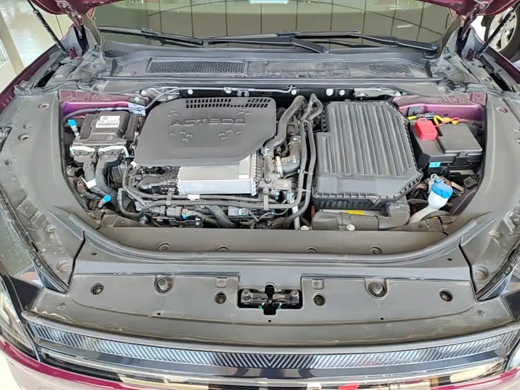 Chery Fengyun Fengyun A9L 2025 2025 Model 4WD High-performance Summit Edition