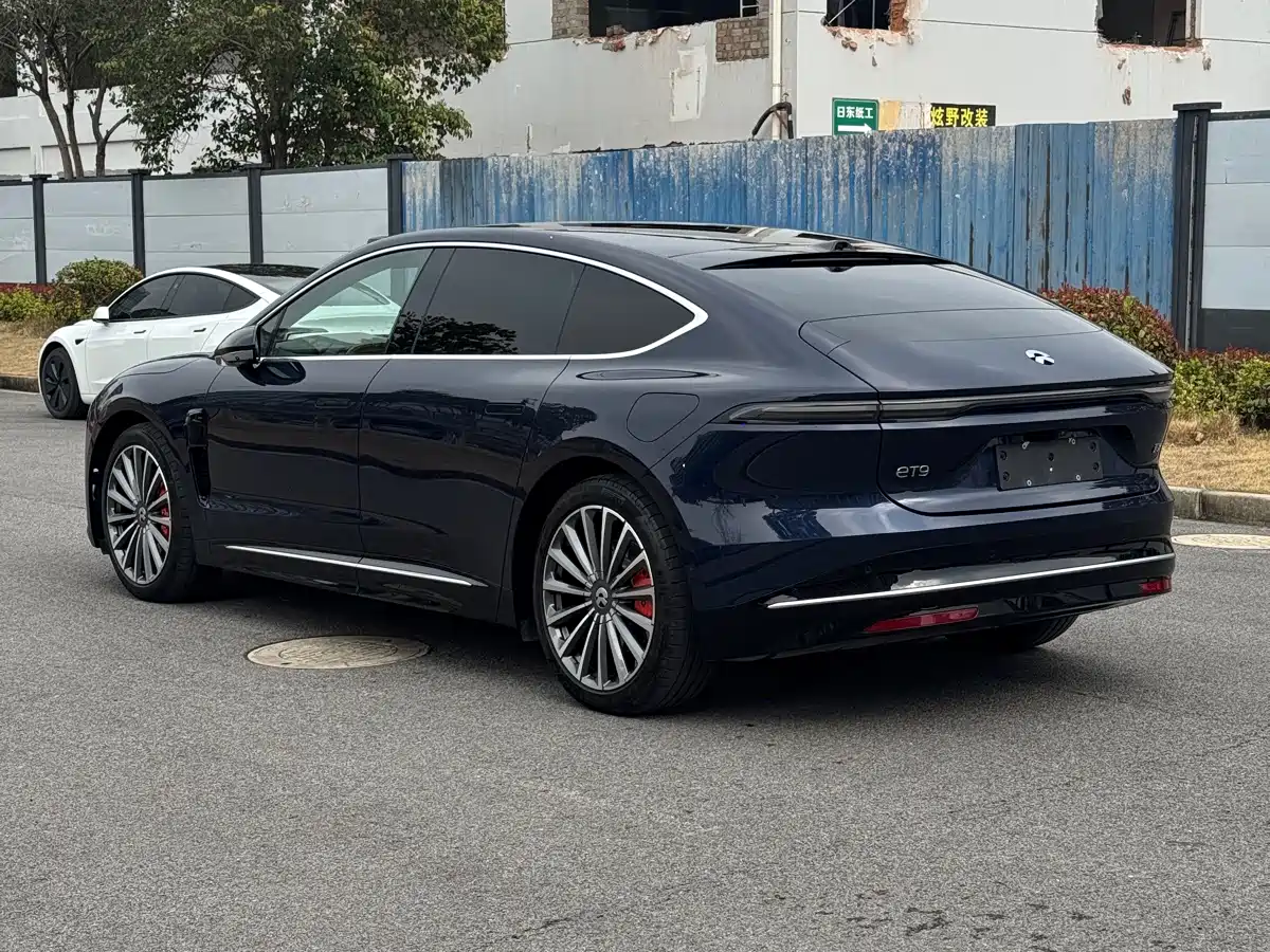 NIO NIO ET9