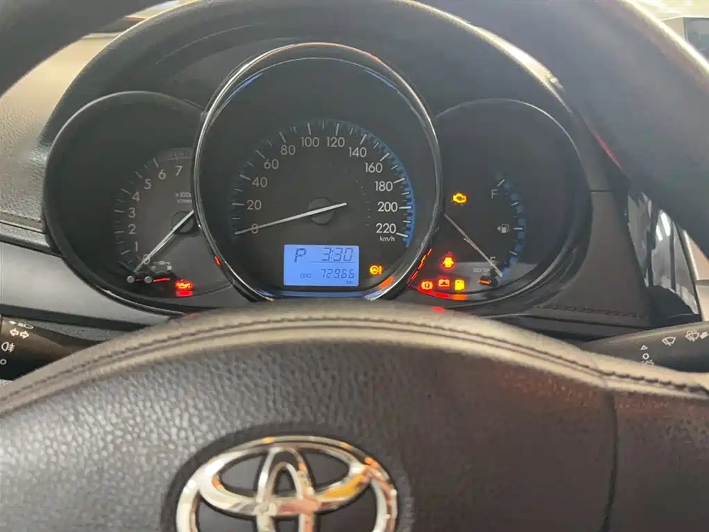 Toyota Vios 2017 1.5L CVT Pioneer фото 13