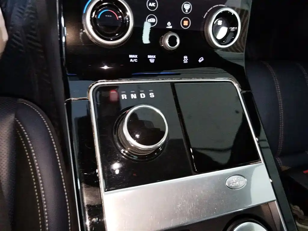 LAND ROVER RANGE ROVER STAR PULSE