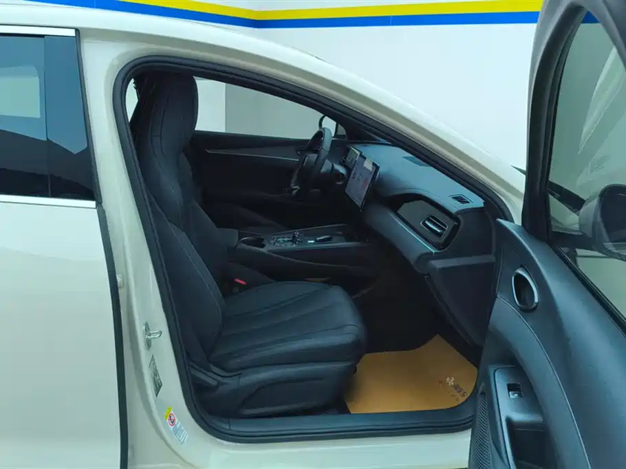 BYD SEAL 06 NEW ENERGY