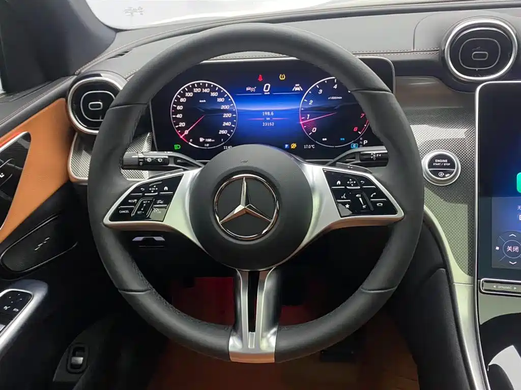 Mercedes-Benz GLC 2025 Model Year GLC 260 L 4MATIC Dynamic фото 14