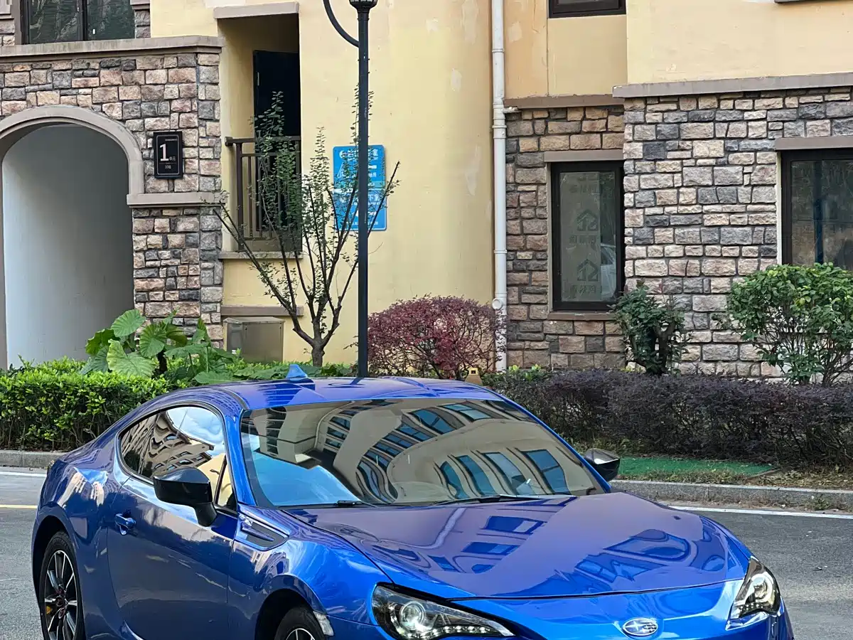 Subaru BRZ 2013 2.0i Automatic Luxury фото 9