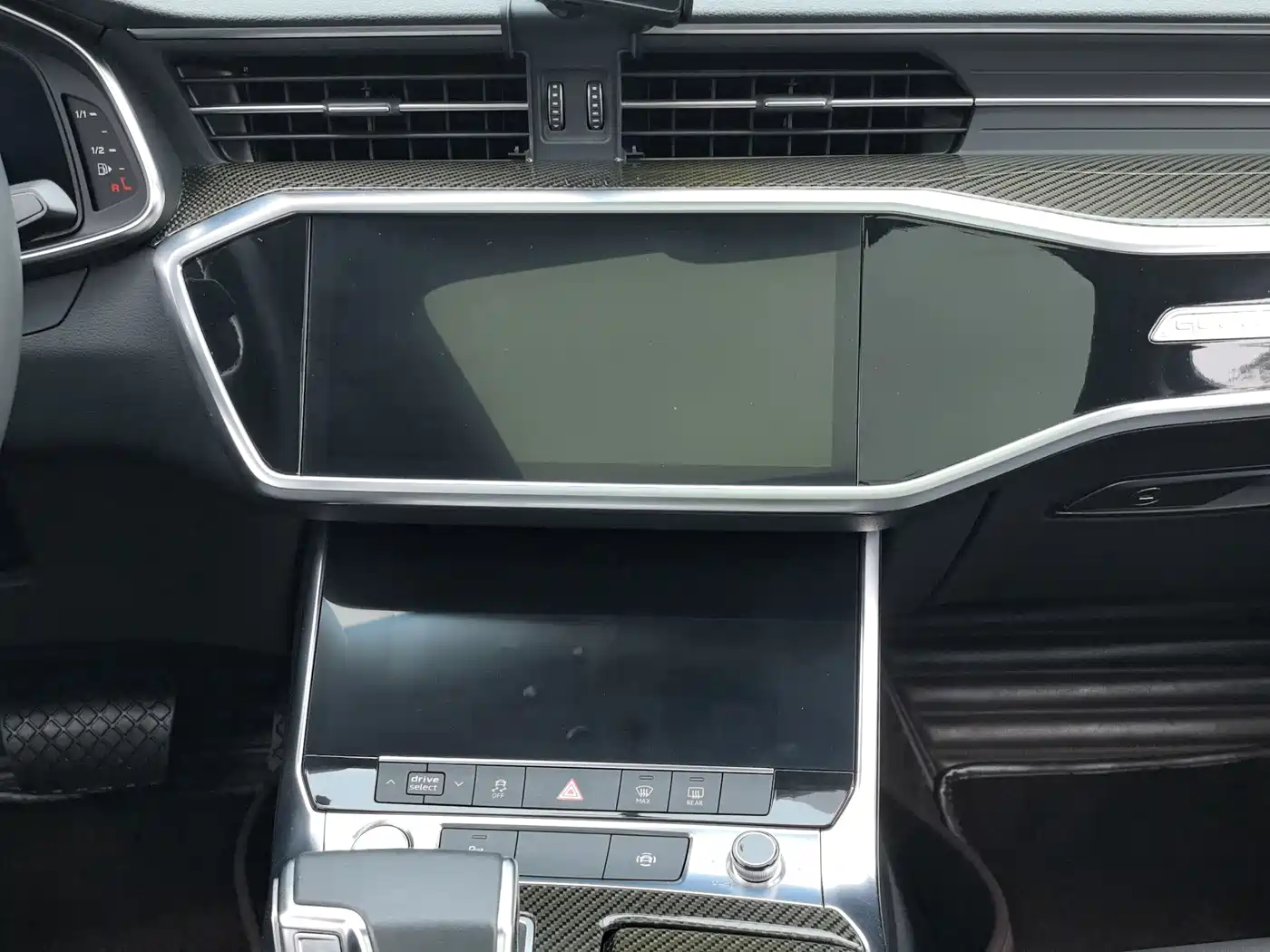 Photo 16 - Audi A6L
