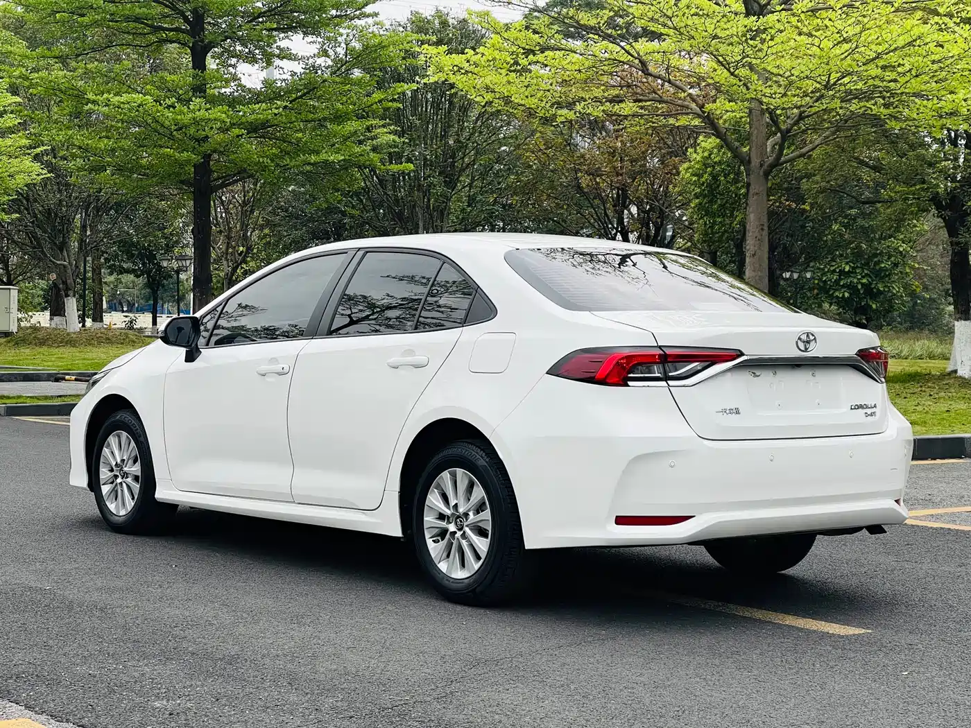 Toyota Corolla 2021 1.2T S-CVT Elite Edition фото 4