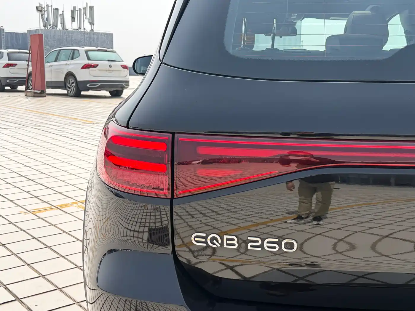 MERCEDES-BENZ EQB