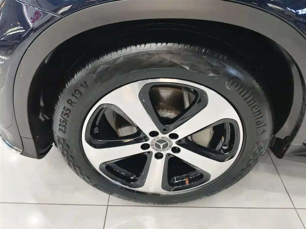 Mercedes-Benz GLC 2018 GLC 260 4MATIC Luxury фото 25