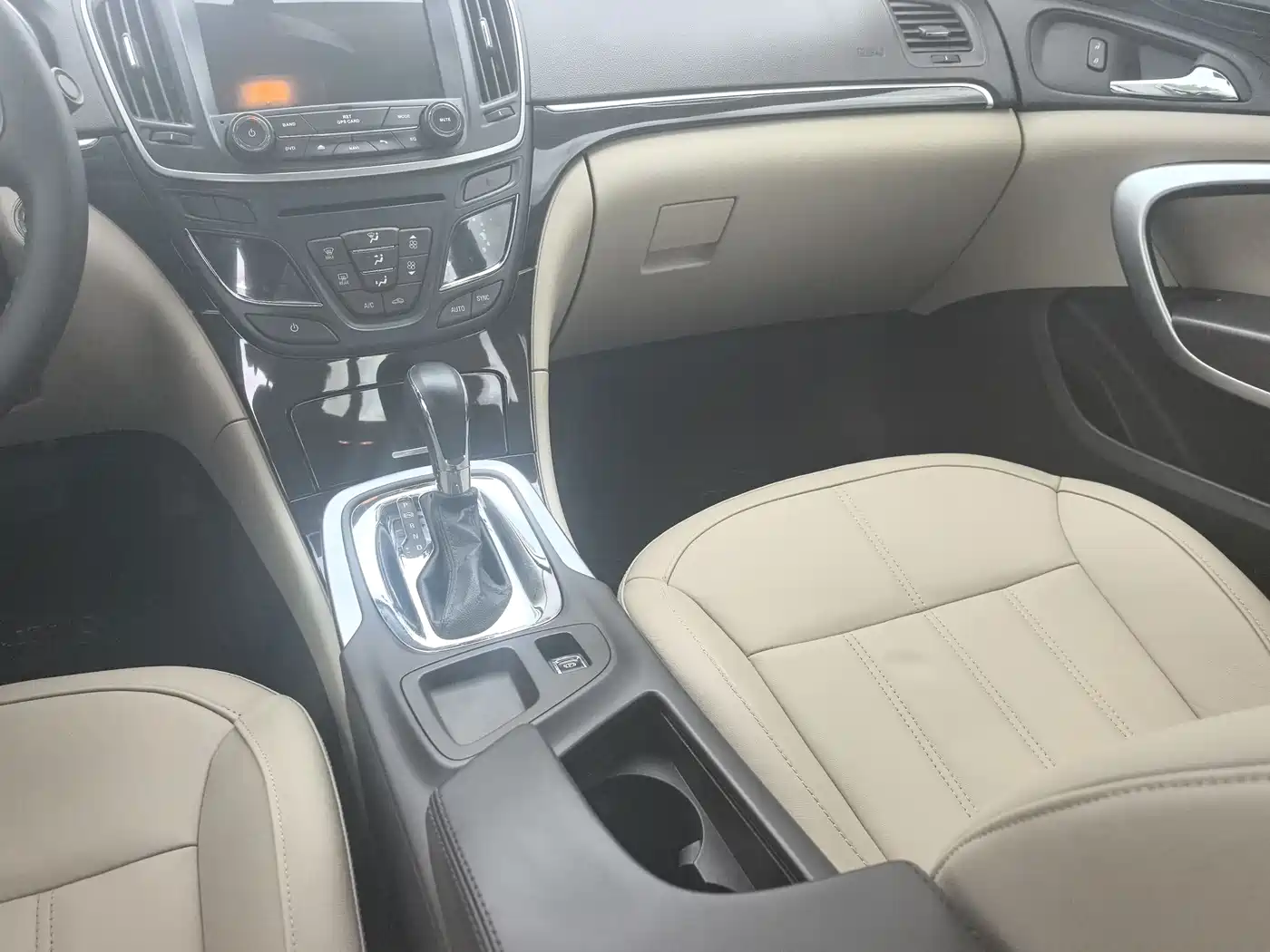 Buick Regal 2014 2.0L Elite Fashion Type фото 9